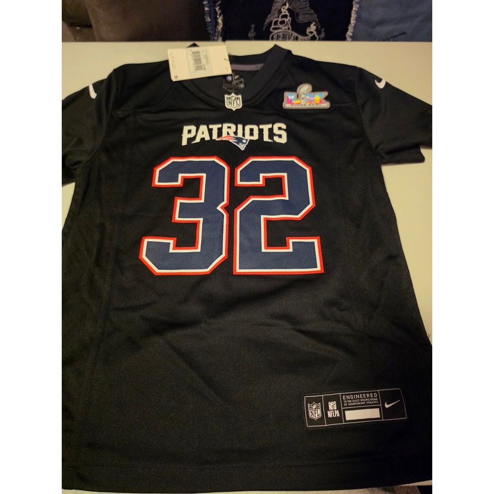Nike Kids New England Patriots TreVeyon Henderson Super Bowl LIX Jersey Black M